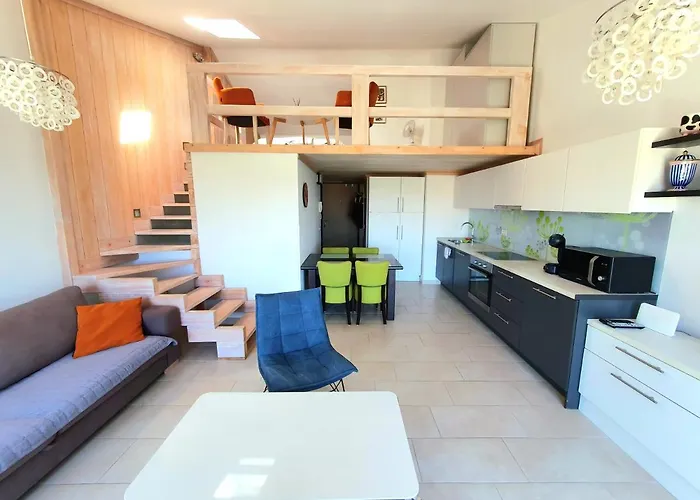 Apartman 21 *